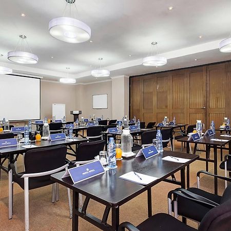 Protea Hotel By Marriott Lusaka Esterno foto