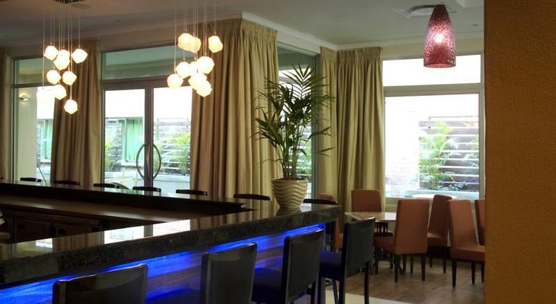 Protea Hotel By Marriott Lusaka Esterno foto