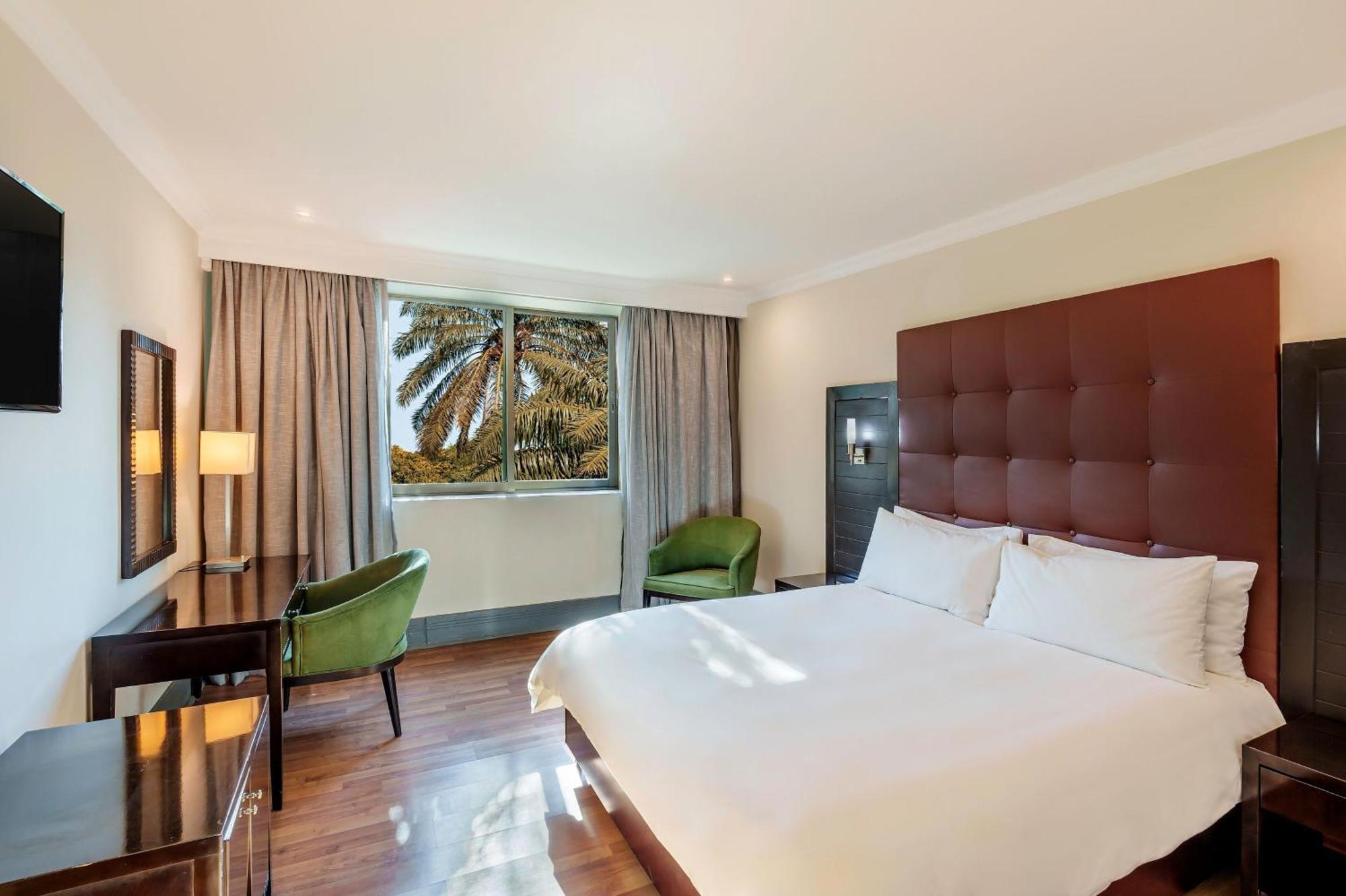 Protea Hotel By Marriott Lusaka Esterno foto