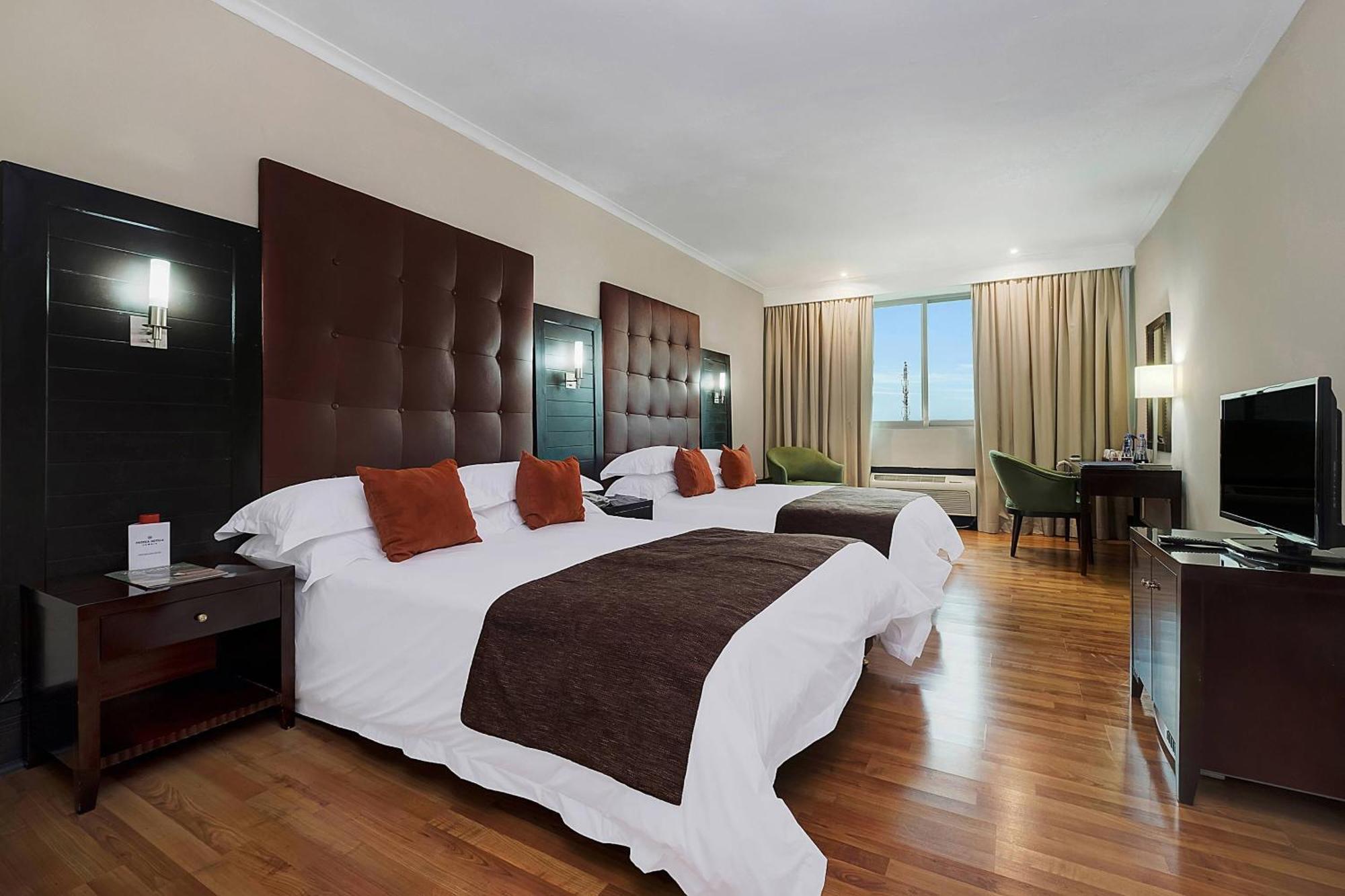 Protea Hotel By Marriott Lusaka Esterno foto