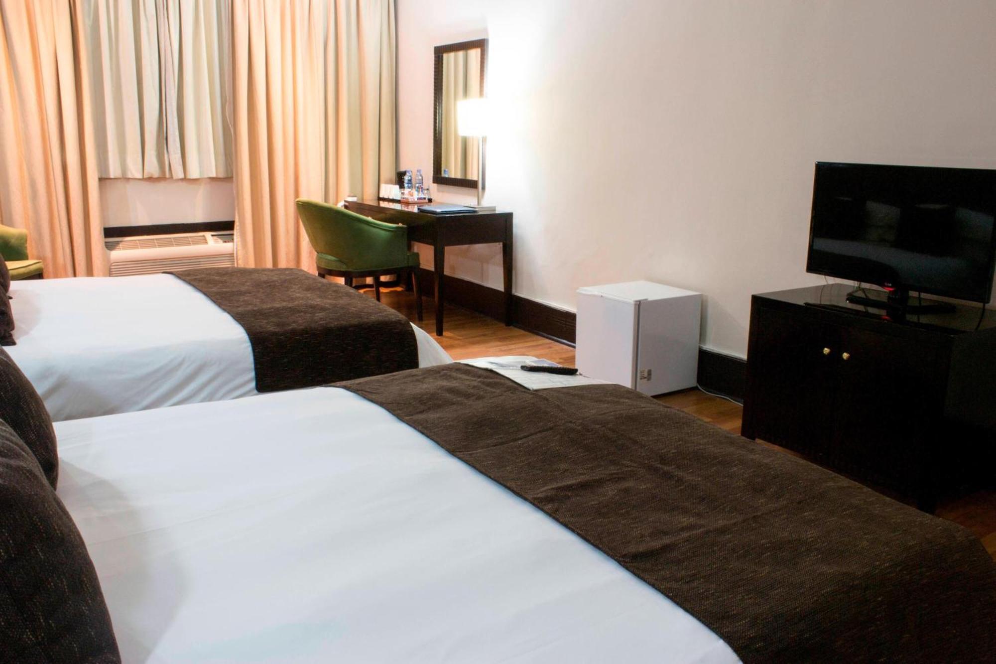Protea Hotel By Marriott Lusaka Esterno foto